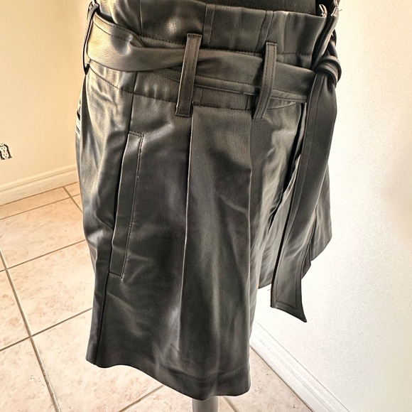 Truth by Republic black shorts - Picture 7 of 7